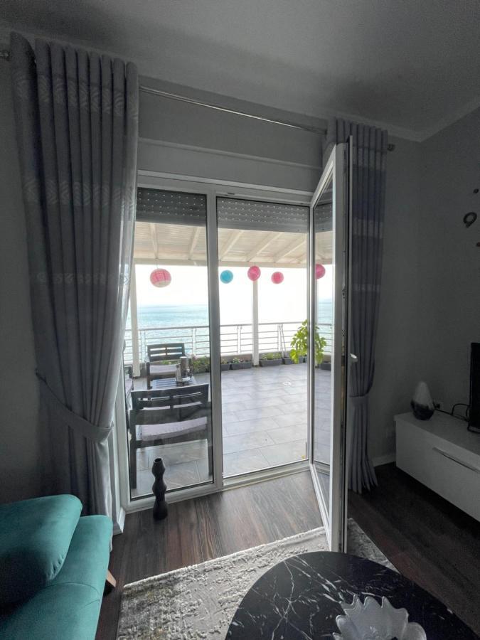 Kelvi'S Apartment Pogradec Exterior photo